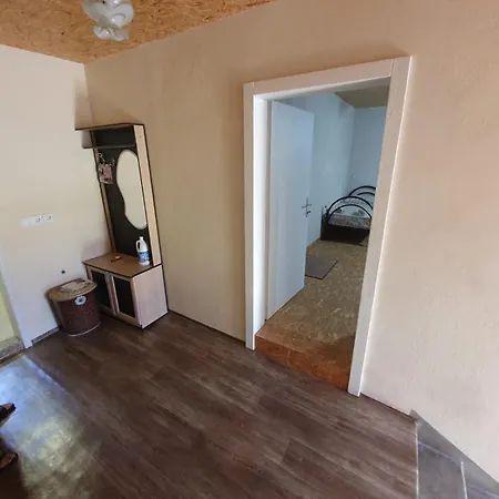 Guest house Nazmir's